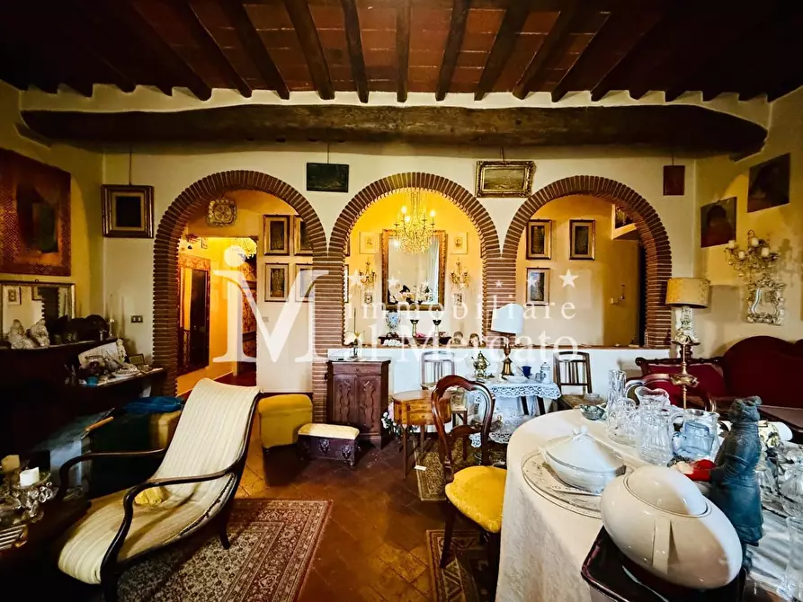 Immagine 4 di Appartamento in vendita  a Lucca