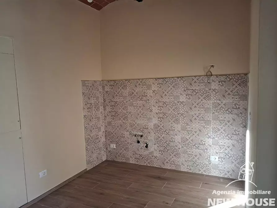 Immagine 7 di Appartamento in vendita  a San Giuliano Terme