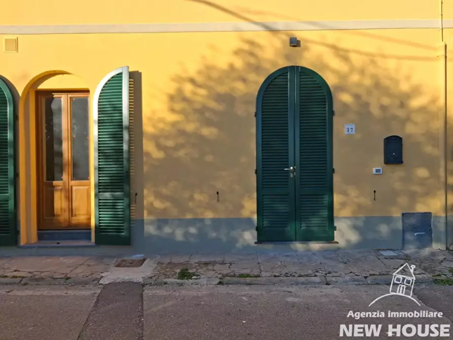 Immagine 17 di Appartamento in vendita  a San Giuliano Terme