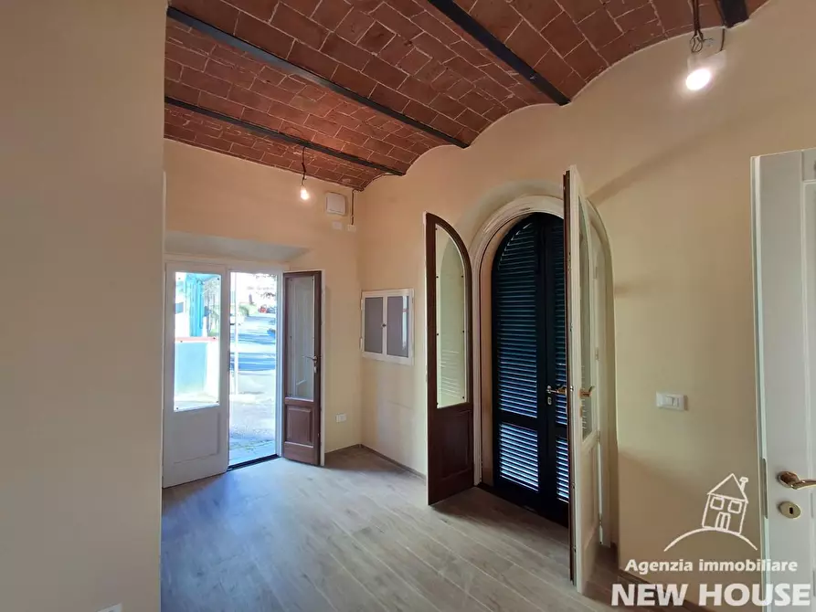 Immagine 5 di Appartamento in vendita  a San Giuliano Terme