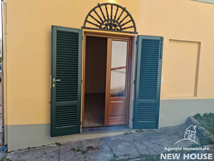 Immagine 18 di Appartamento in vendita  a San Giuliano Terme