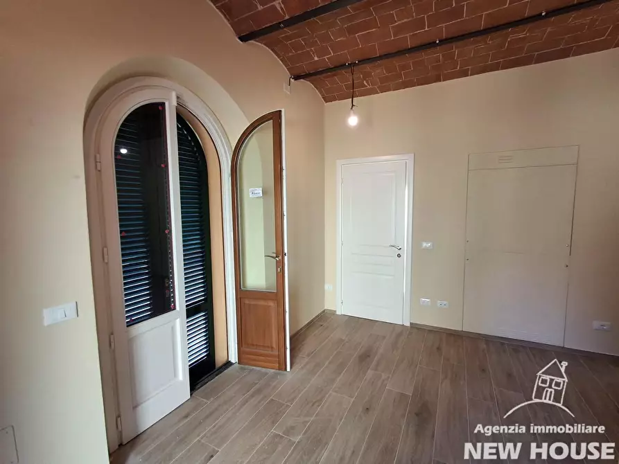 Immagine 20 di Appartamento in vendita  a San Giuliano Terme