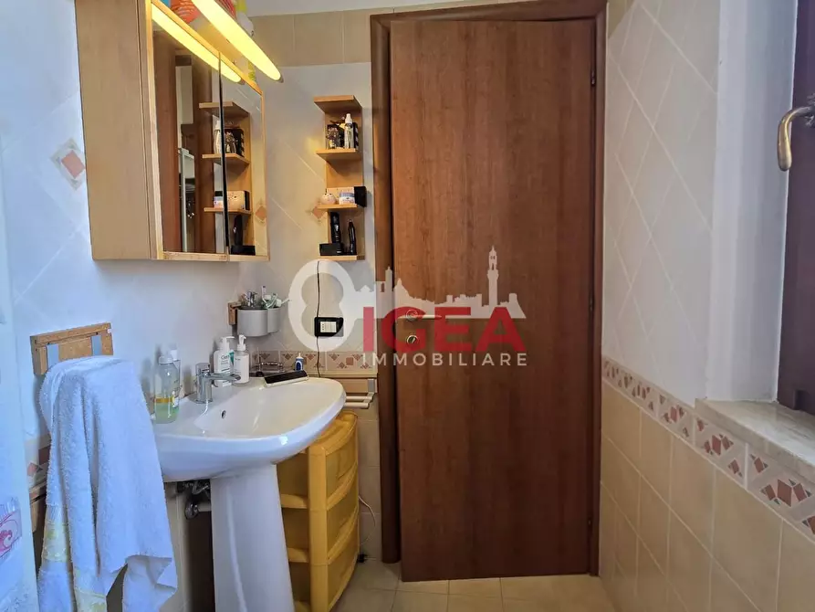 Immagine 15 di Villetta a schiera in vendita  a Asciano