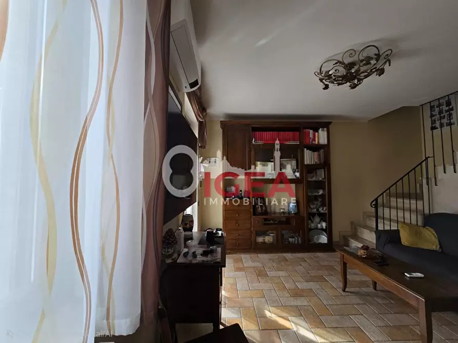 Immagine 2 di Villetta a schiera in vendita  a Asciano