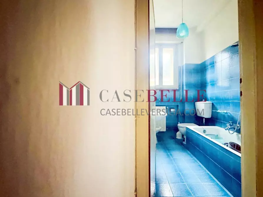 Immagine 19 di Appartamento in vendita  a Camaiore