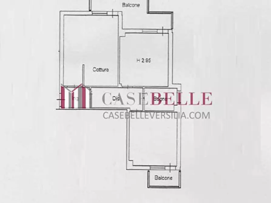 Immagine 25 di Appartamento in vendita  a Camaiore