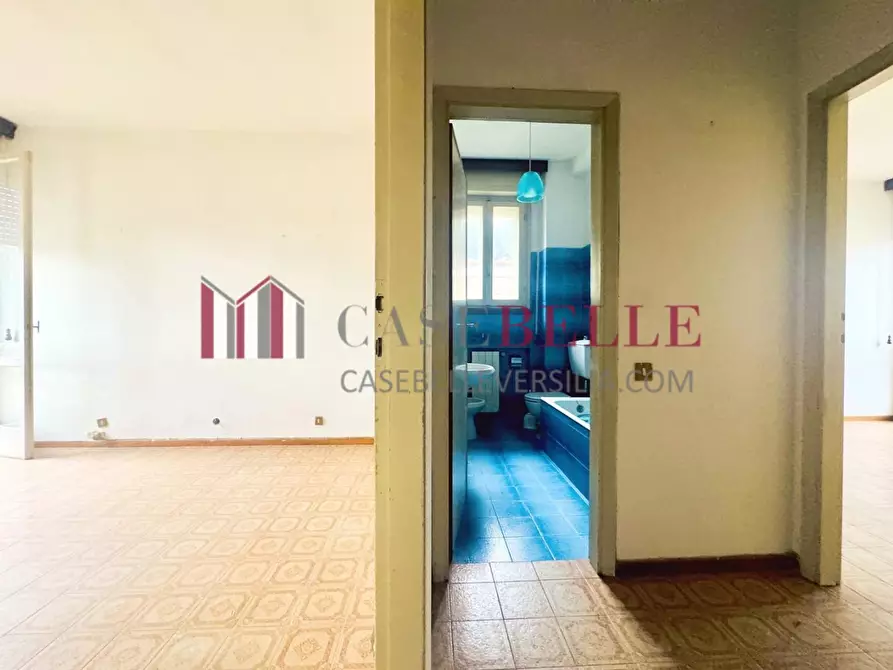 Immagine 10 di Appartamento in vendita  a Camaiore