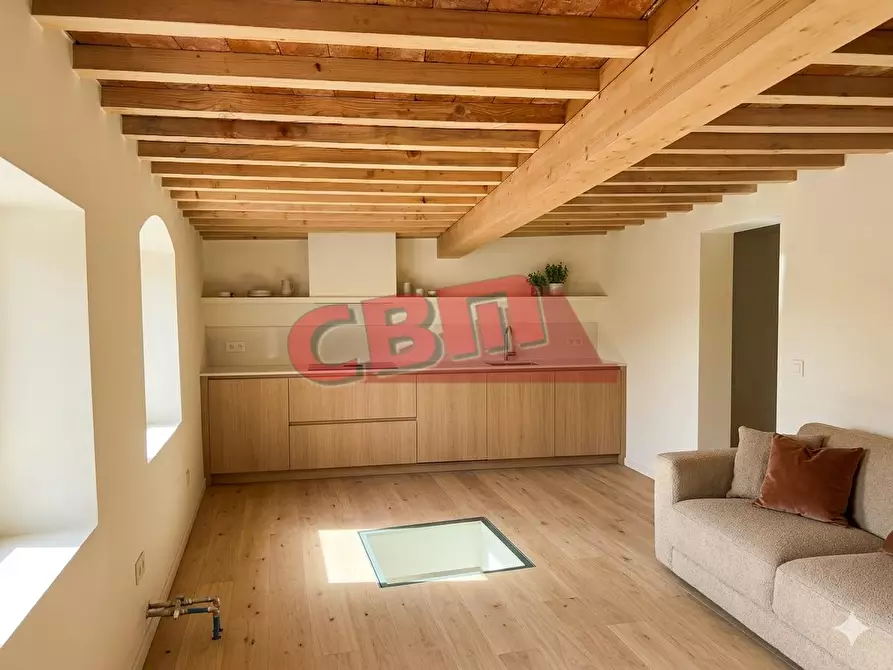 Immagine 3 di Appartamento in vendita  a Livorno