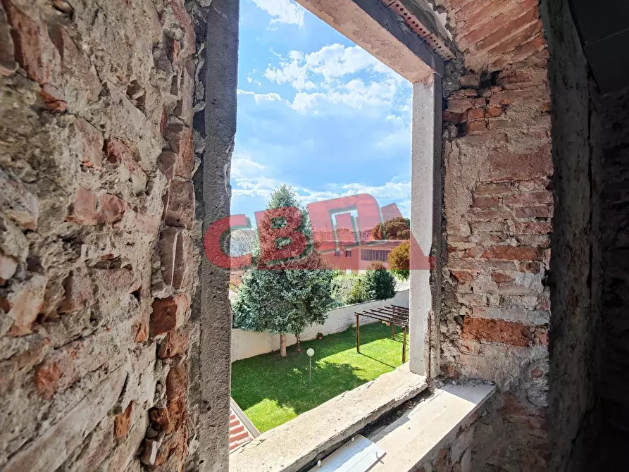 Immagine 14 di Appartamento in vendita  a Livorno