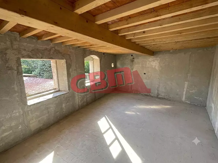 Immagine 2 di Appartamento in vendita  a Livorno