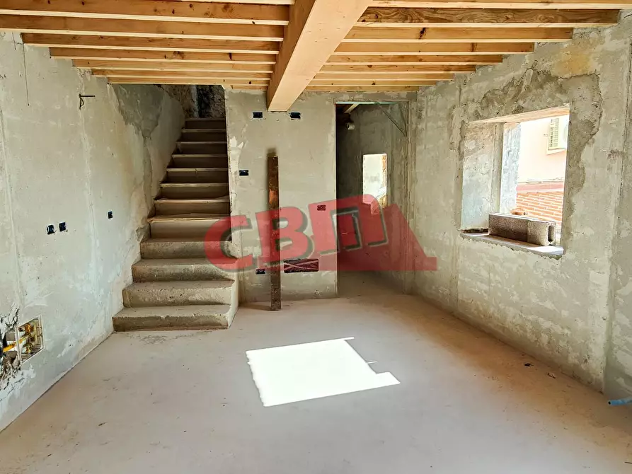 Immagine 6 di Appartamento in vendita  a Livorno