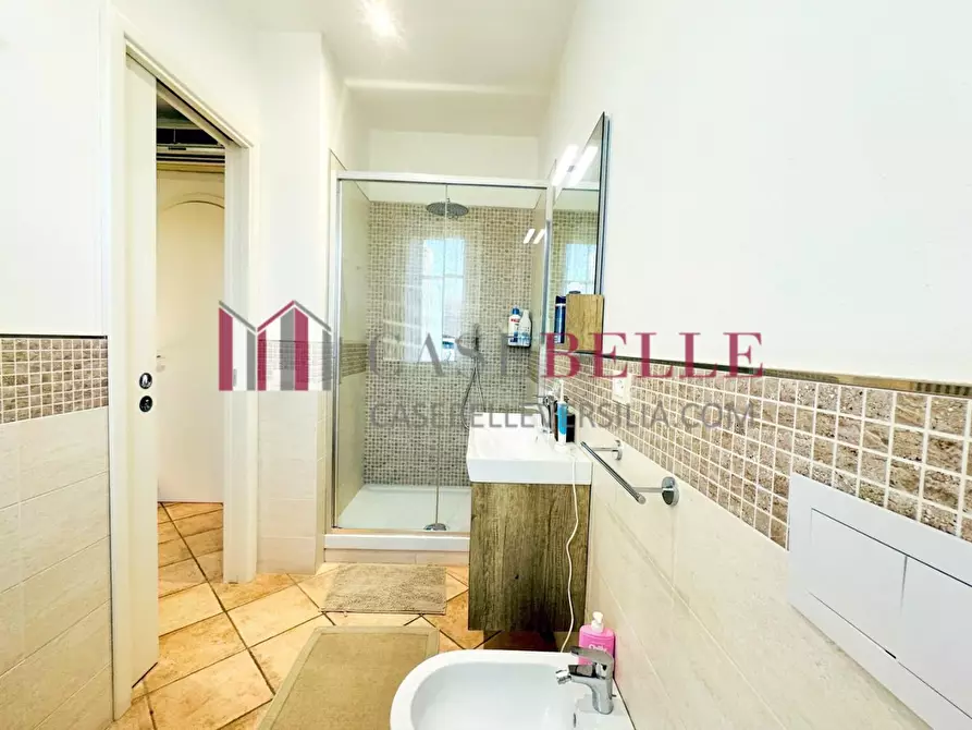 Immagine 43 di Casa indipendente in affitto  a Forte Dei Marmi