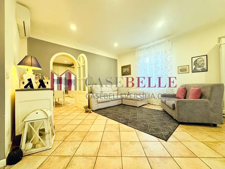 Immagine 5 di Casa indipendente in affitto  a Forte Dei Marmi