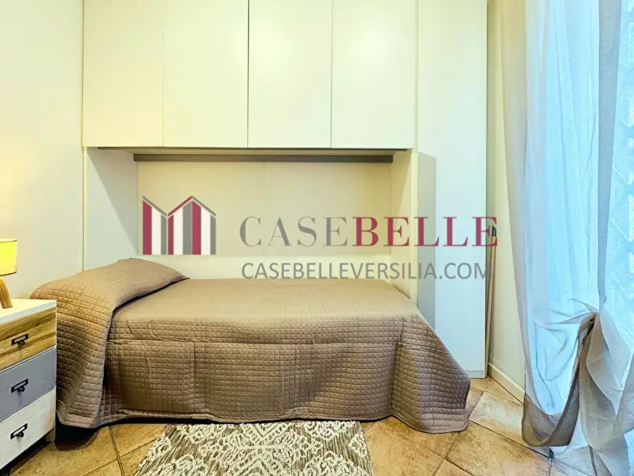 Immagine 22 di Casa indipendente in affitto  a Forte Dei Marmi