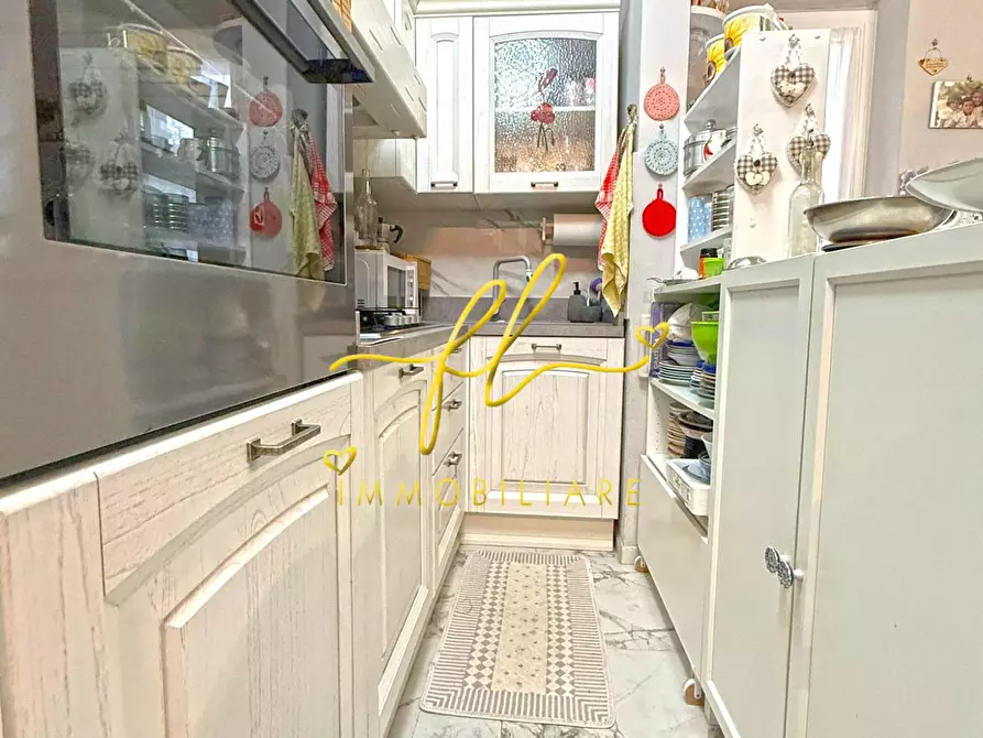 Immagine 8 di Appartamento in vendita  a Cecina