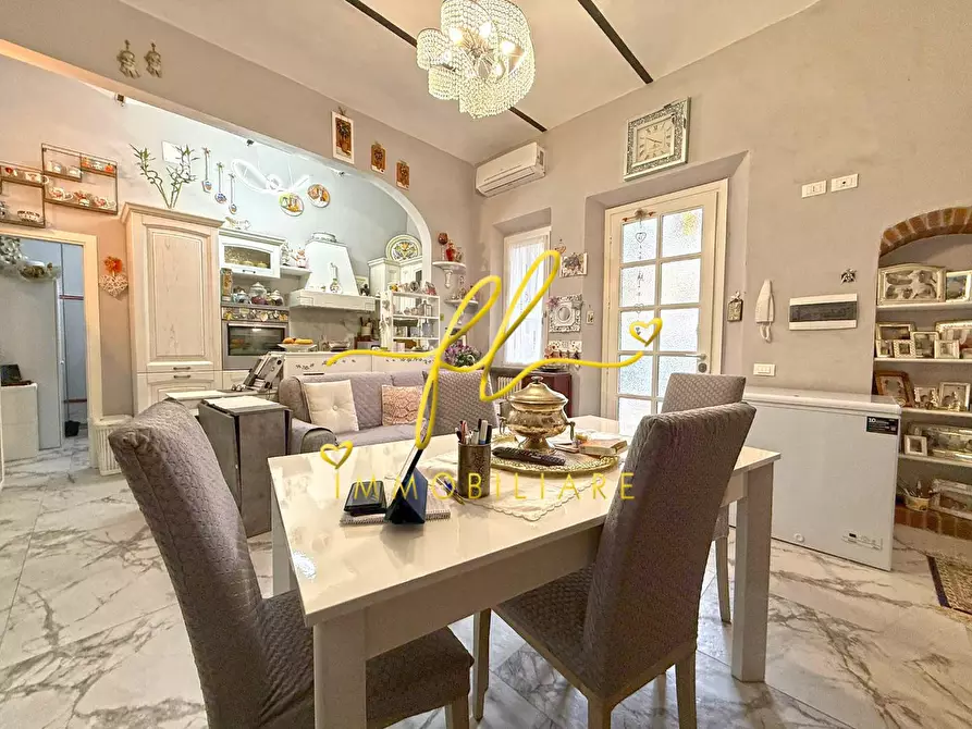 Immagine 9 di Appartamento in vendita  a Cecina