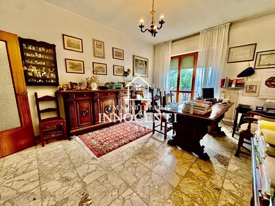 Immagine 1 di Ufficio in affitto  a Massa