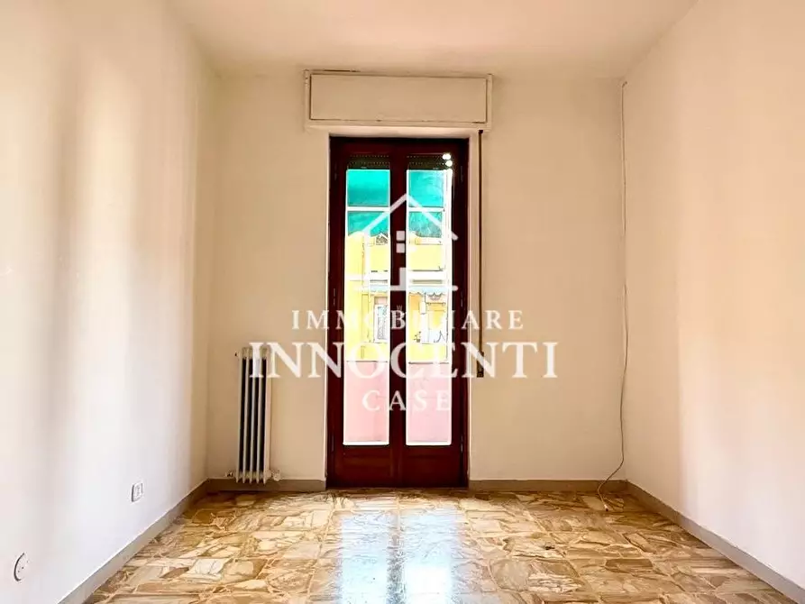 Immagine 19 di Appartamento in vendita  a Massa