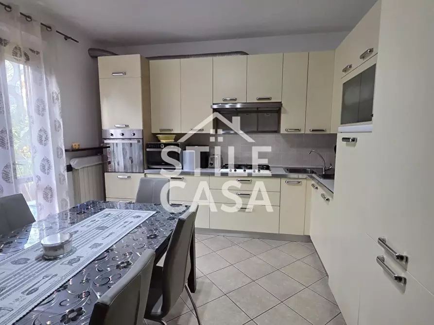 Immagine 29 di Villetta a schiera in vendita  a Porcari