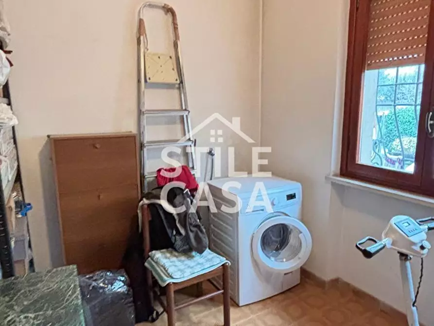 Immagine 20 di Villa in vendita  a Porcari