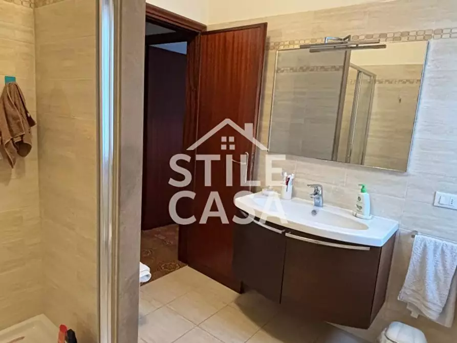 Immagine 19 di Villa in vendita  a Porcari