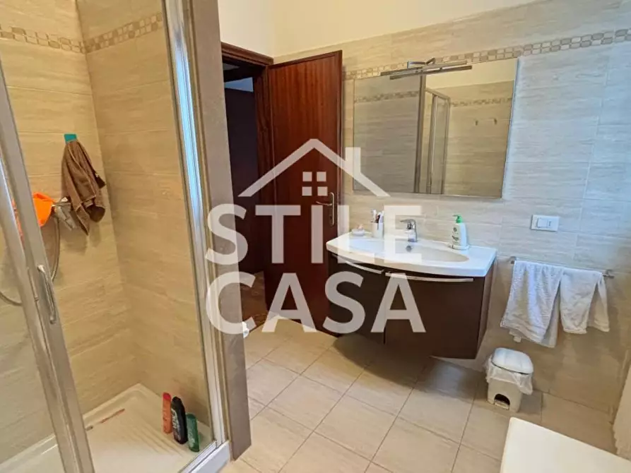 Immagine 18 di Villa in vendita  a Porcari