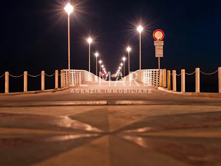 Immagine 4 di Villetta a schiera in vendita  a Massa