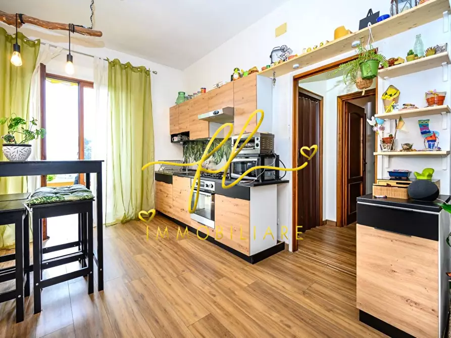 Immagine 16 di Villa in vendita  a Collesalvetti