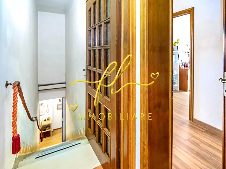 Immagine 28 di Villa in vendita  a Collesalvetti