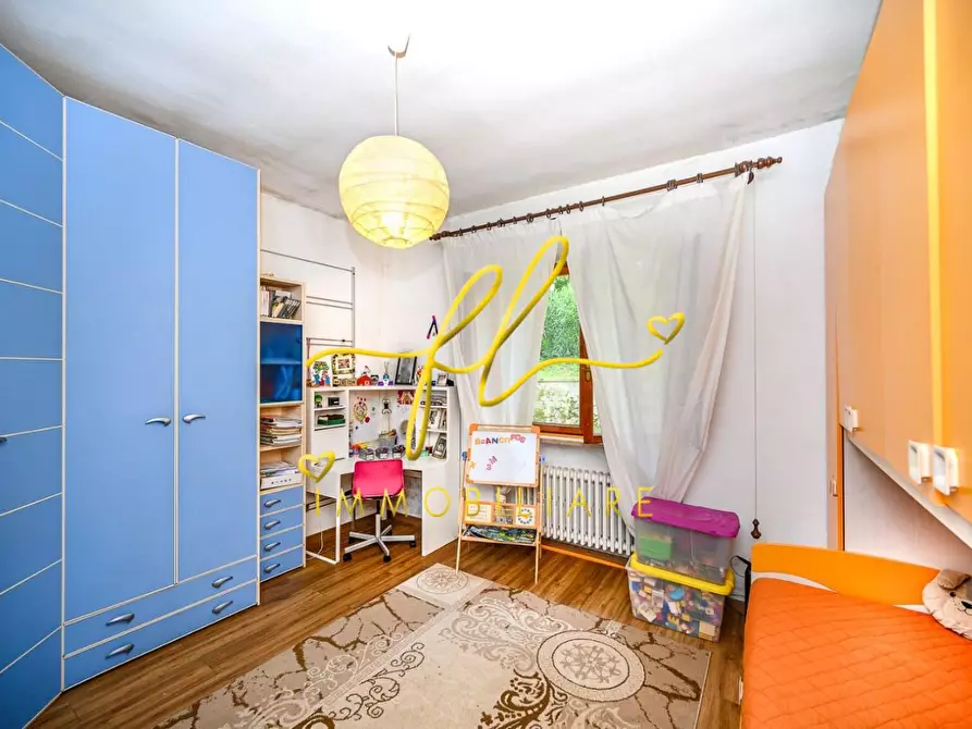 Immagine 20 di Villa in vendita  a Collesalvetti