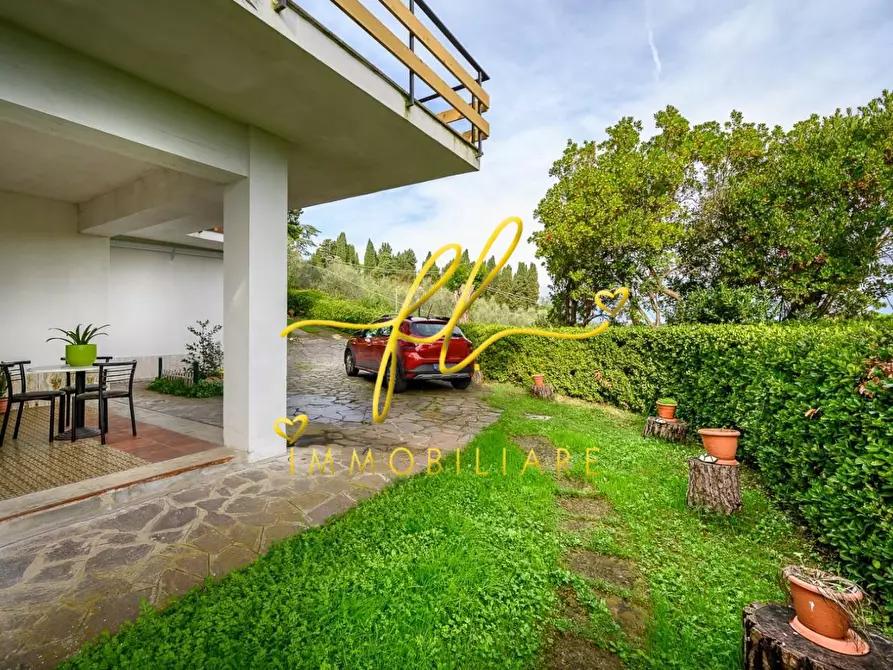 Immagine 62 di Villa in vendita  a Collesalvetti