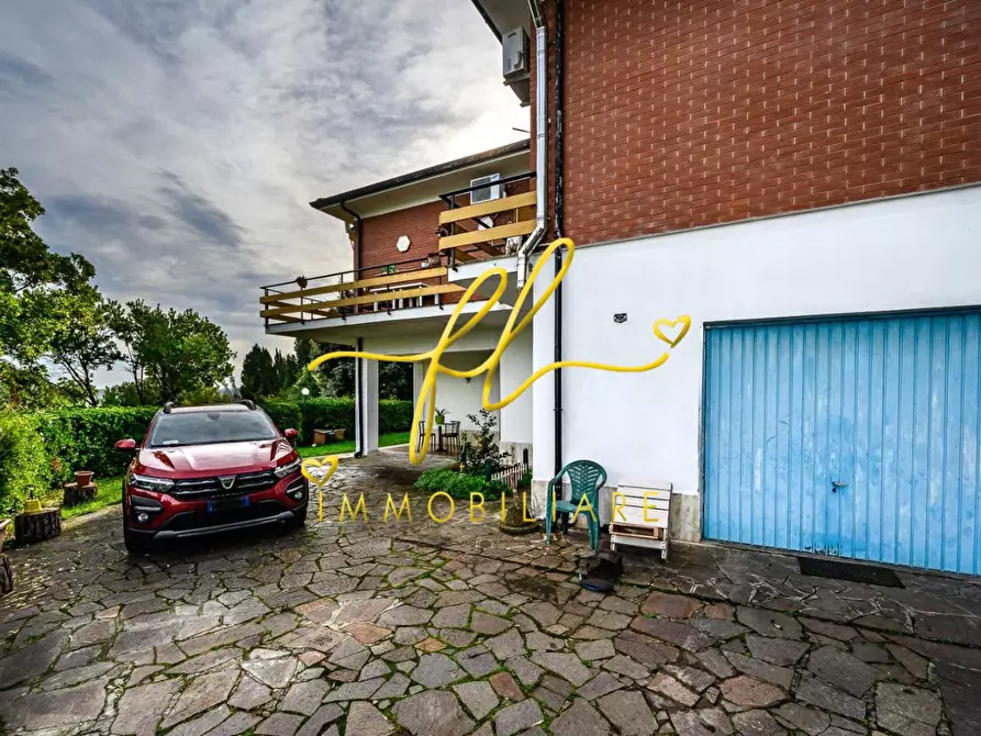 Immagine 63 di Villa in vendita  a Collesalvetti