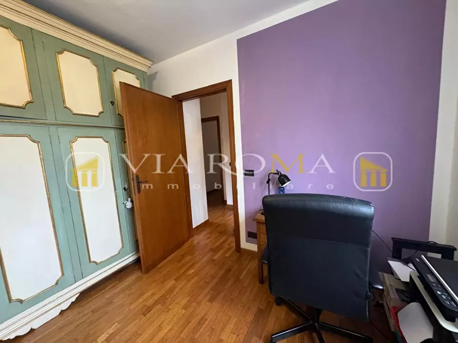 Immagine 20 di Appartamento in vendita  a Lucca