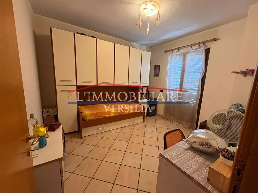 Immagine 22 di Appartamento in vendita  a Montignoso