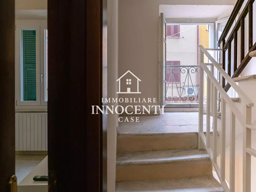 Immagine 14 di Appartamento in affitto  a Massa