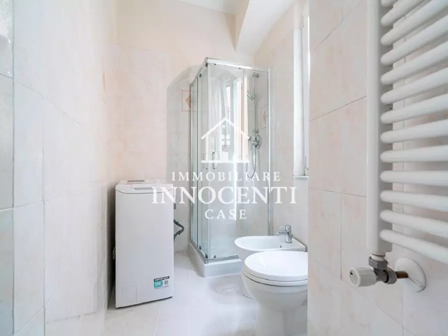 Immagine 12 di Appartamento in affitto  a Massa