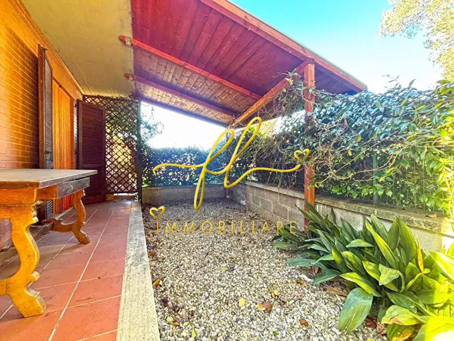 Immagine 22 di Appartamento in vendita  a Castagneto Carducci