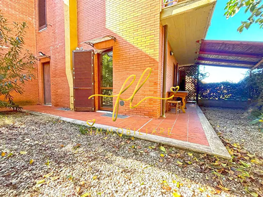 Immagine 21 di Appartamento in vendita  a Castagneto Carducci