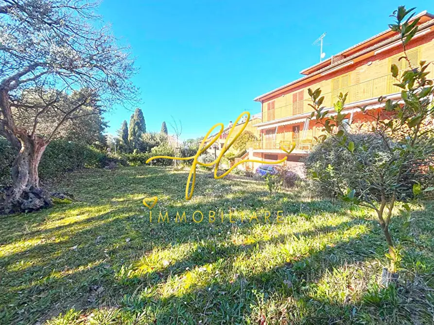 Immagine 26 di Appartamento in vendita  a Castagneto Carducci