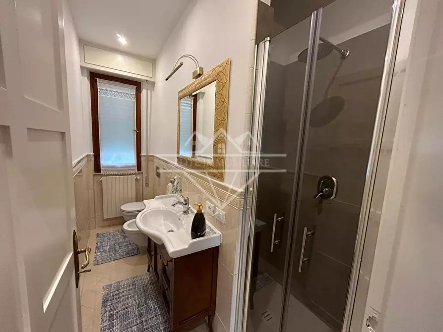 Immagine 6 di Appartamento in vendita  a Massa