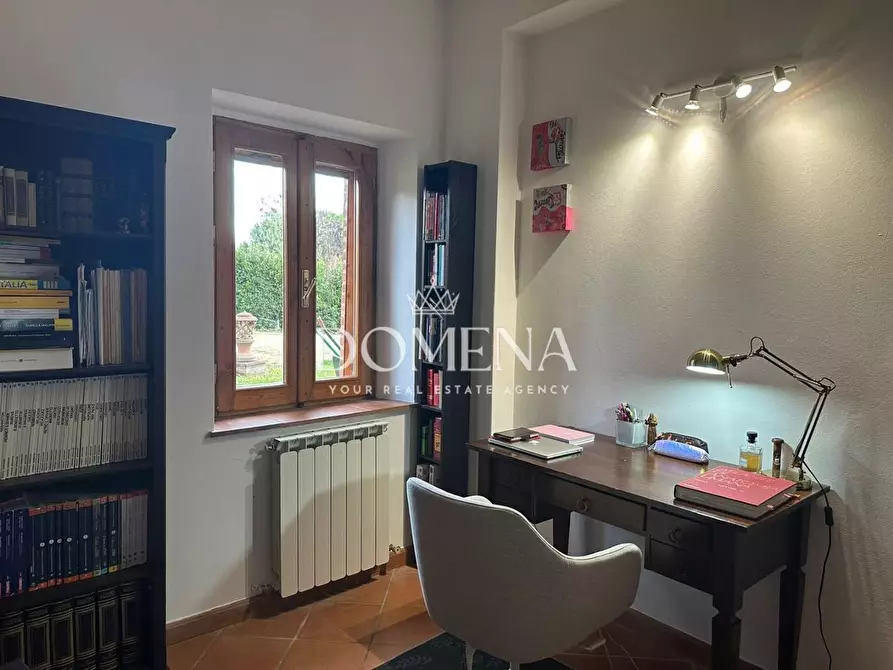 Immagine 16 di Villa in vendita  a Siena