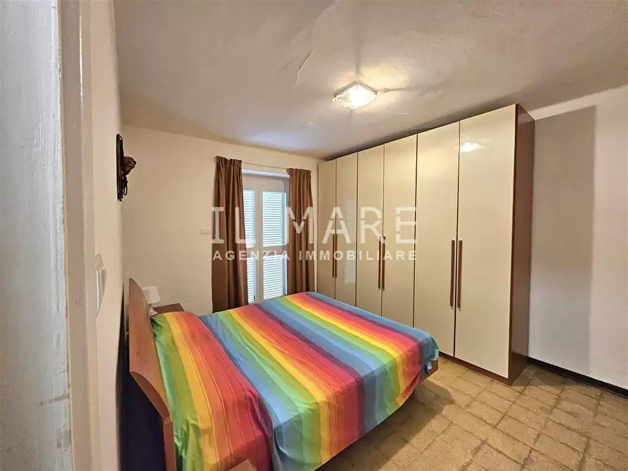 Immagine 14 di Appartamento in vendita  a Massa