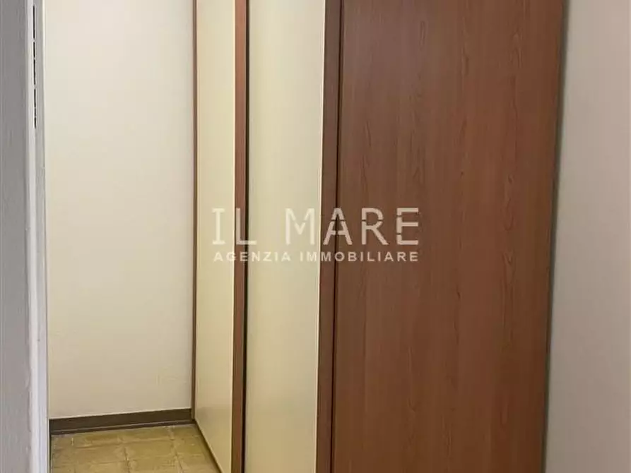 Immagine 18 di Appartamento in vendita  a Massa