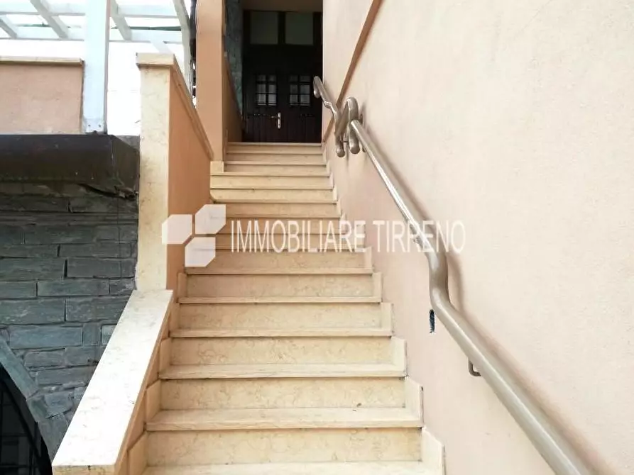 Immagine 3 di Mansarda in vendita  a Massa