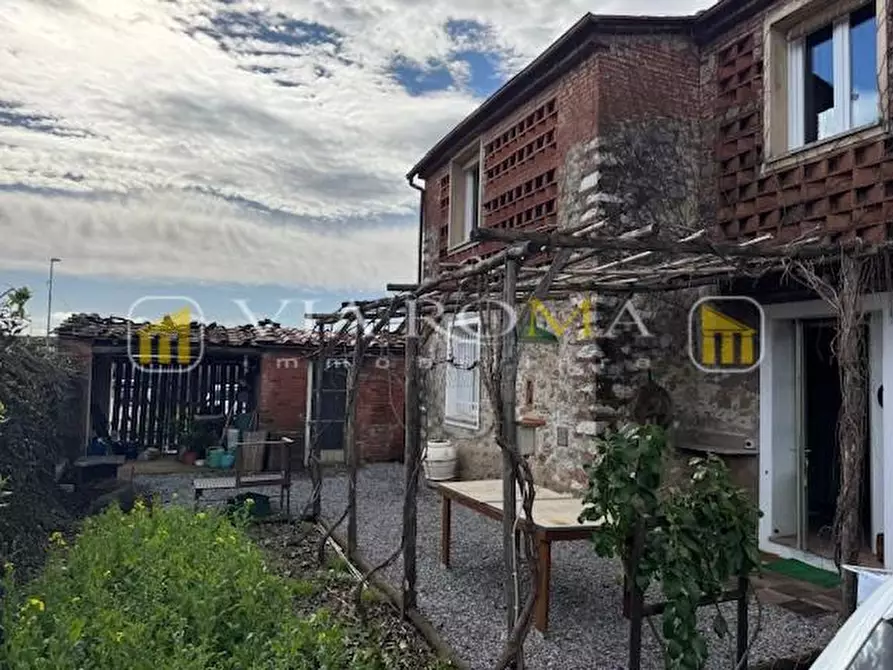 Immagine 6 di Terratetto in vendita  a Capannori