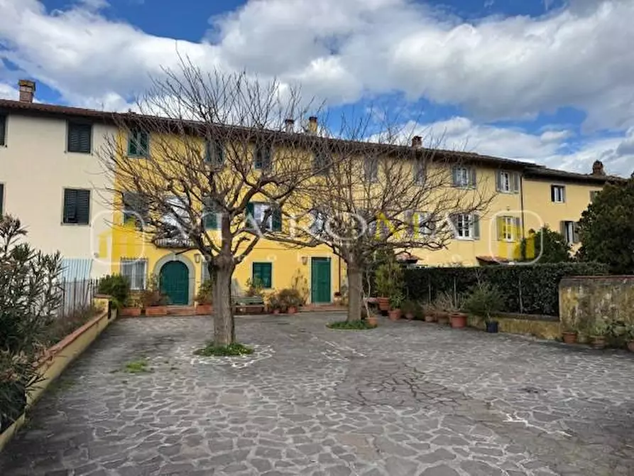 Immagine 40 di Appartamento in vendita  a Capannori