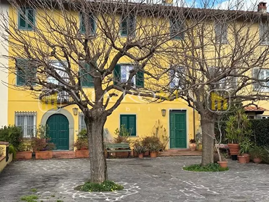 Immagine 42 di Appartamento in vendita  a Capannori