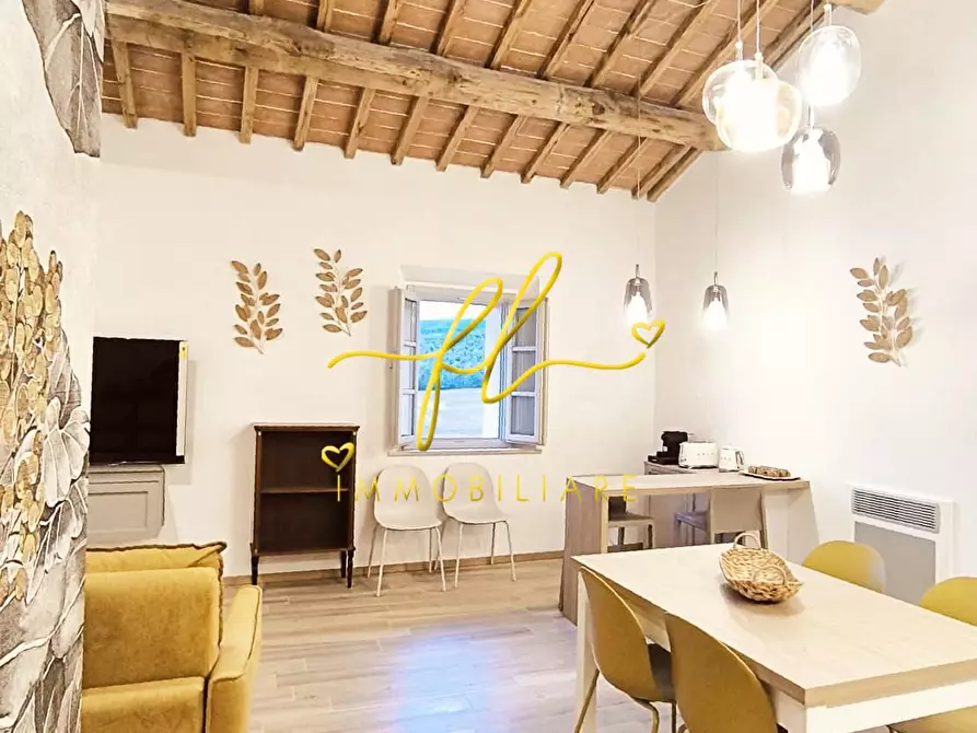 Immagine 2 di Appartamento in vendita  a Monteriggioni