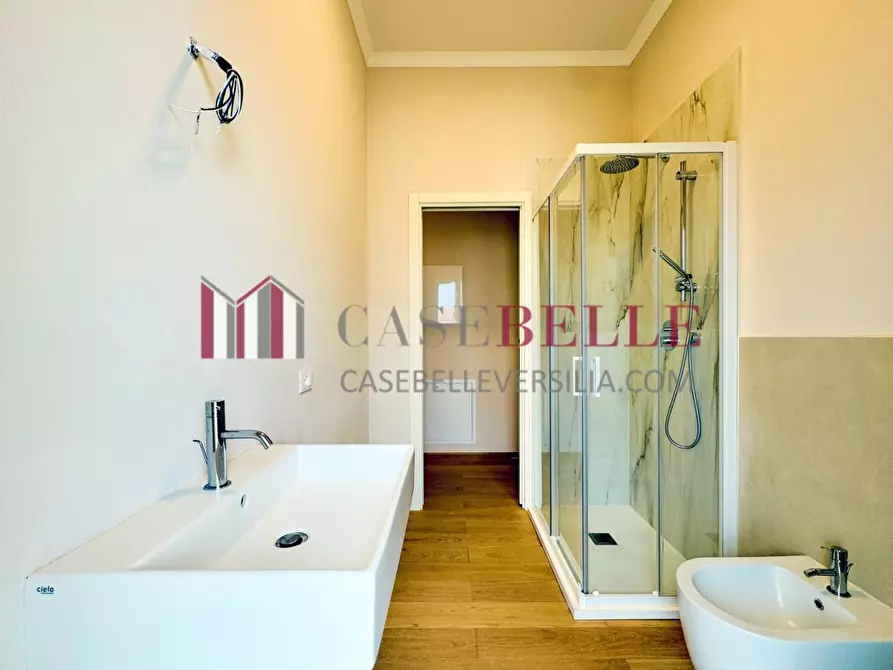 Immagine 14 di Appartamento in vendita  a Pietrasanta