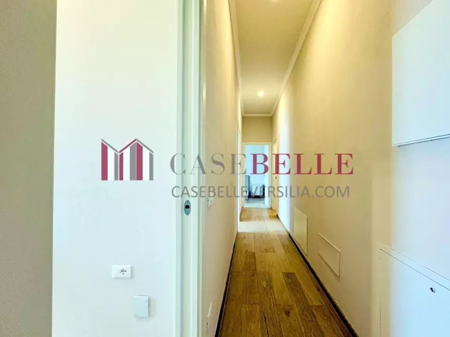 Immagine 10 di Appartamento in vendita  a Pietrasanta